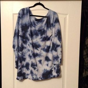 Long sleeve Henley size 2